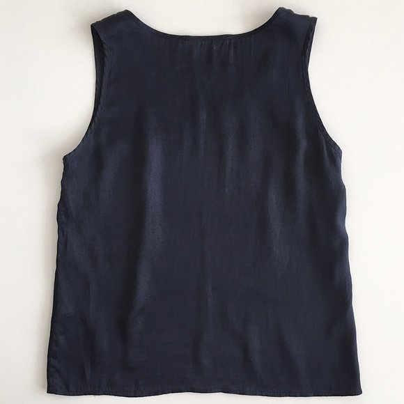 7115 by Szeki Signature Sandwashed Silk Tank in Navy - Picture 10 of 12